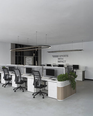 Executive Open Workspace – Sophisticated Minimalism Meets Functionality